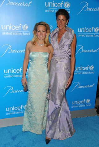 Illustration for article titled Brr! Stars Let It Snow At UNICEF Snowflake Ball